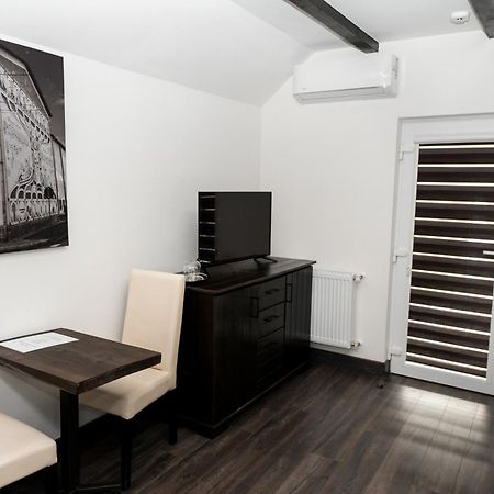 Sighetu Marmaţiei Casa Bolta Rece酒店 外观 照片